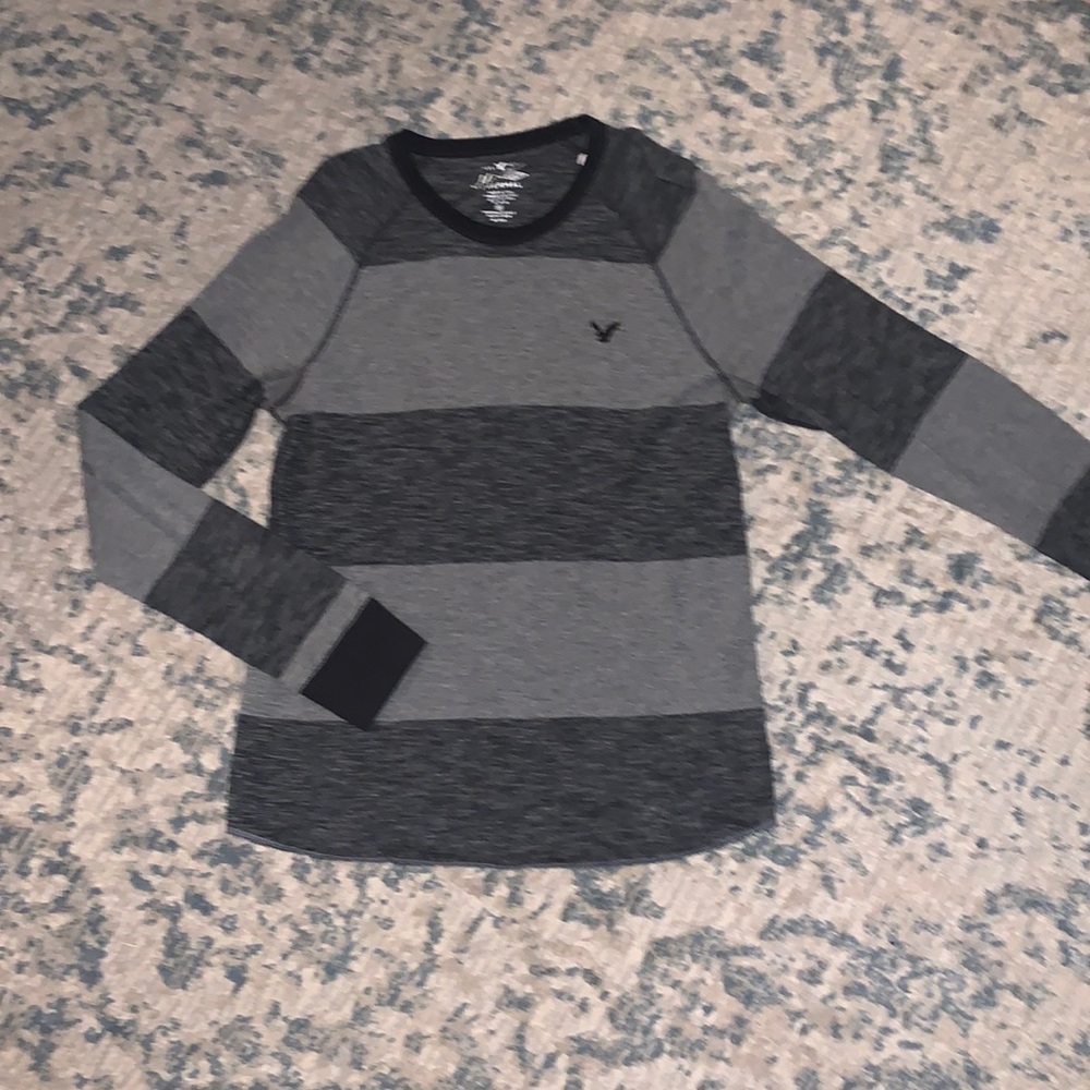 American Eagle thermal long sleeve shirt men’s